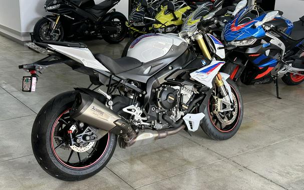 2019 BMW S1000R