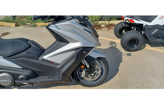 2023 KYMCO AK 550i ABS