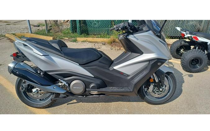 2023 KYMCO AK 550i ABS