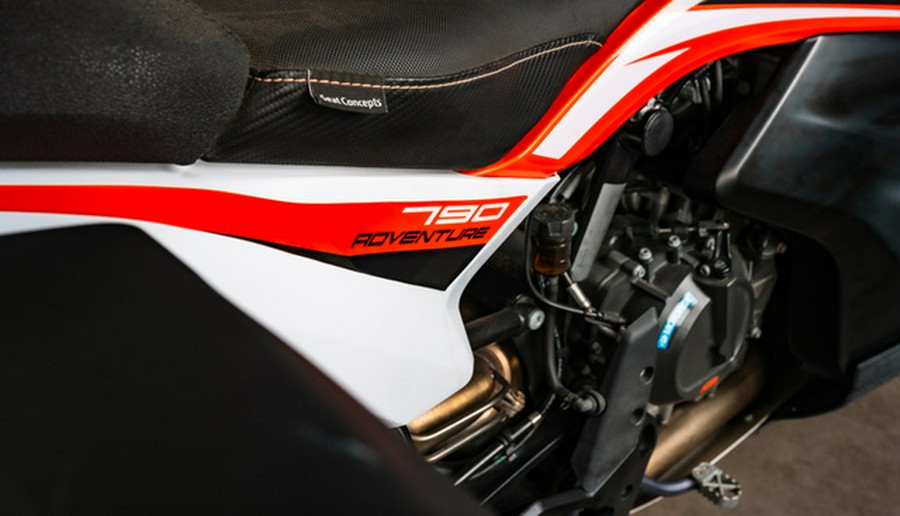 2020 KTM Adventure 790 - Black Orange