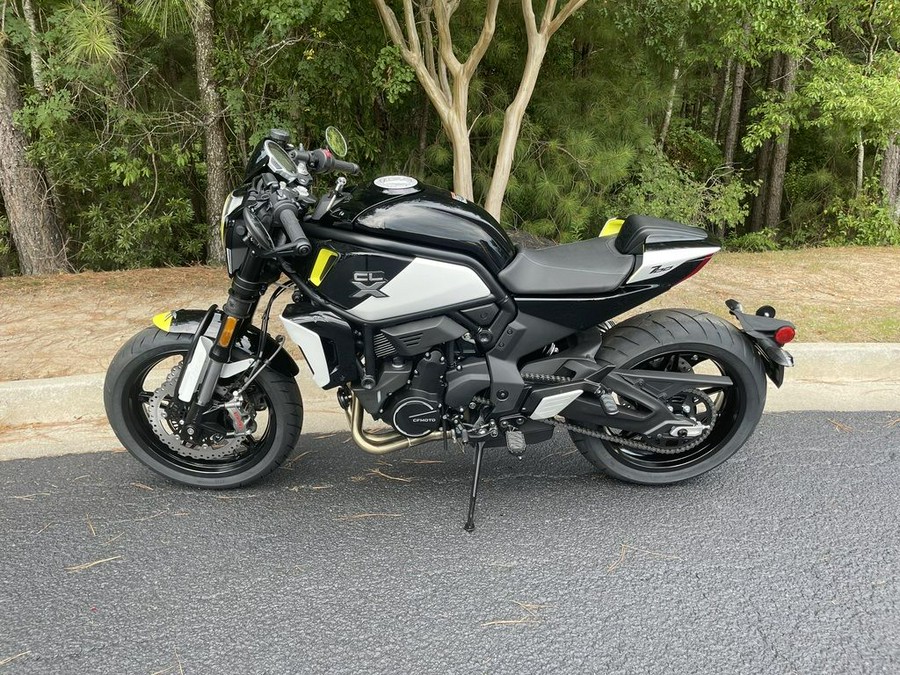 2024 CFMoto CF700-2US