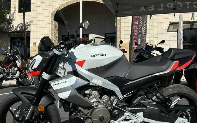 2026 Aprilia Tuono 457