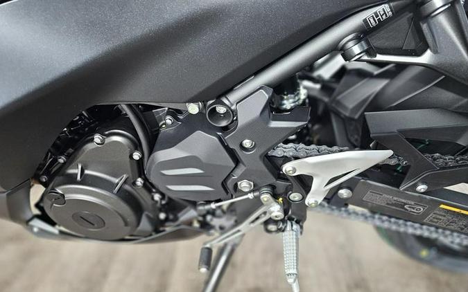 2026 Kawasaki Ninja® 500 ABS Metallic Flat Spark Black