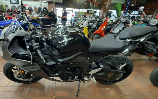 2026 Kawasaki NINJA ZX-6R ABS