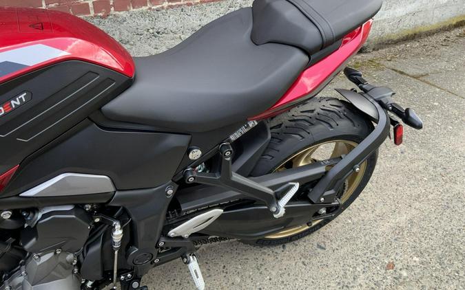 2026 Triumph TRIDENT 800