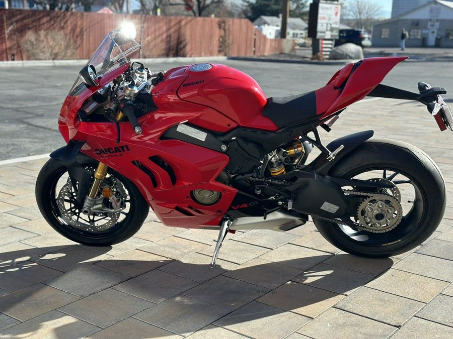 2024 Ducati Panigale V4 S Red