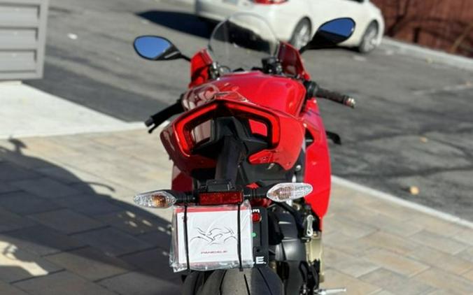 2024 Ducati Panigale V4 S Red