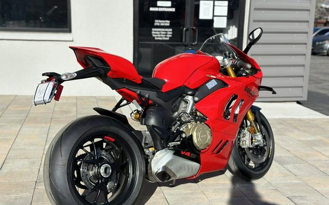 2024 Ducati Panigale V4 S Red