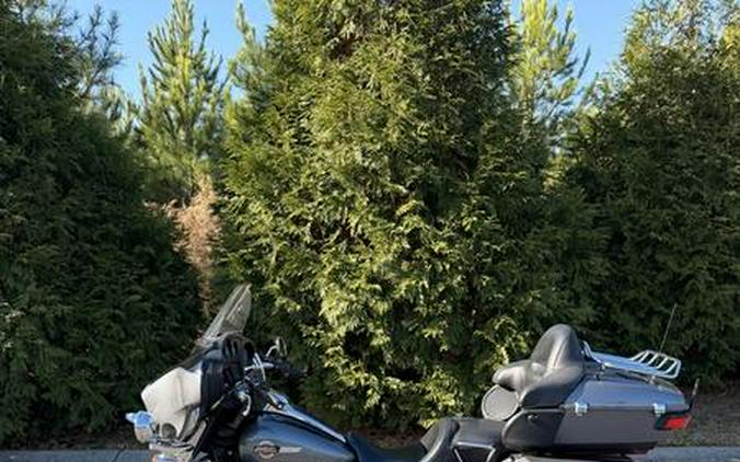 2022 Harley-Davidson® FLHTCUTG - Tri Glide® Ultra