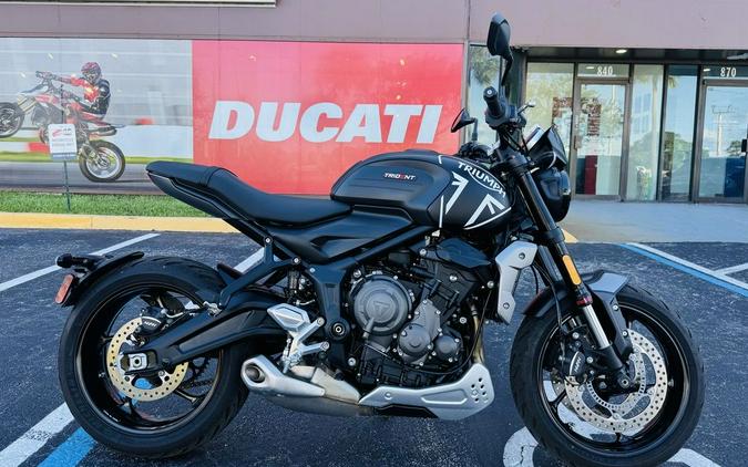 2022 Triumph Trident 660 Matt Jet Black and Silver Ice
