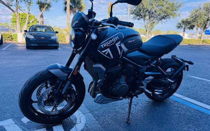 2022 Triumph Trident 660 Matt Jet Black and Silver Ice