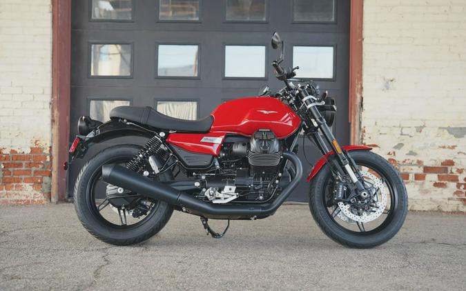 2027 Moto Guzzi V7 Sport