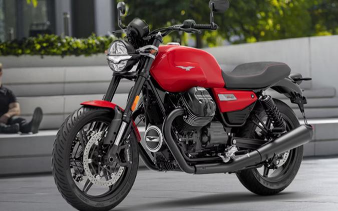 2027 Moto Guzzi V7 Sport