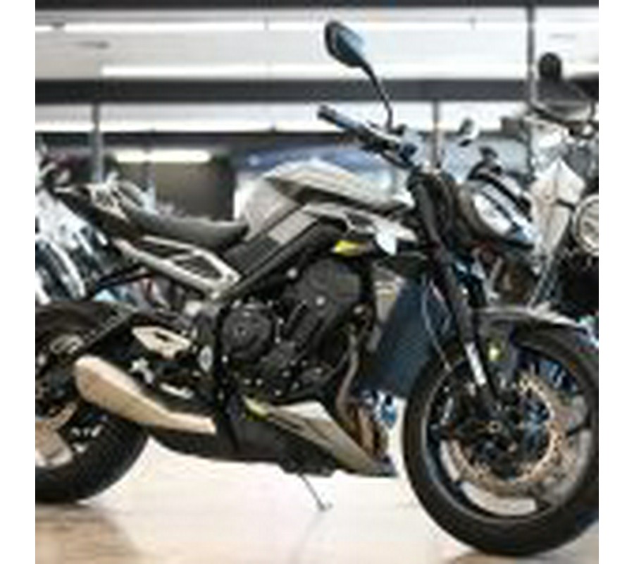 2024 Triumph Street Triple R