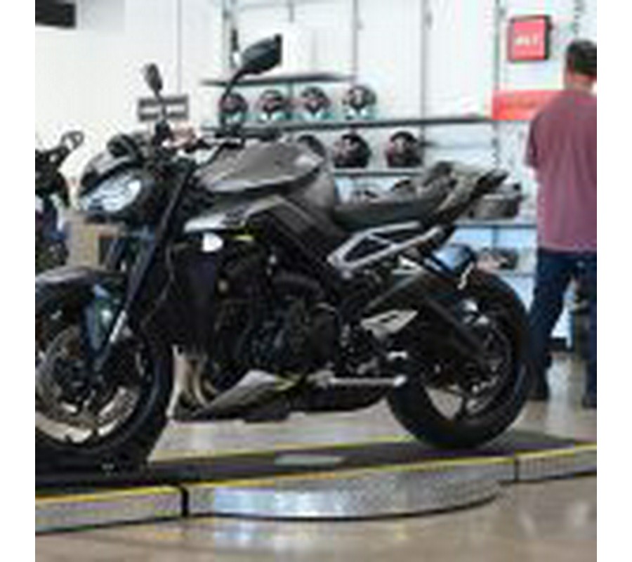 2024 Triumph Street Triple R