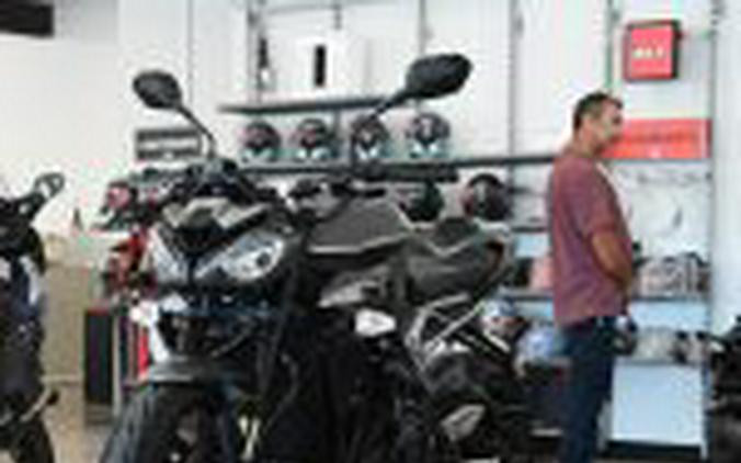 2024 Triumph Street Triple R