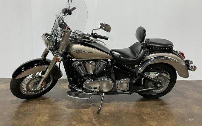 2013 Kawasaki Vulcan® 900 Classic LT