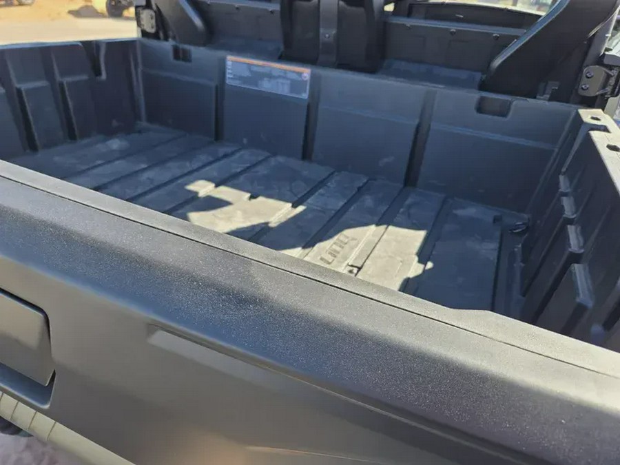 2026 CAN-AM DEFENDER MAX X MR HD11 WITH HALF DOORS