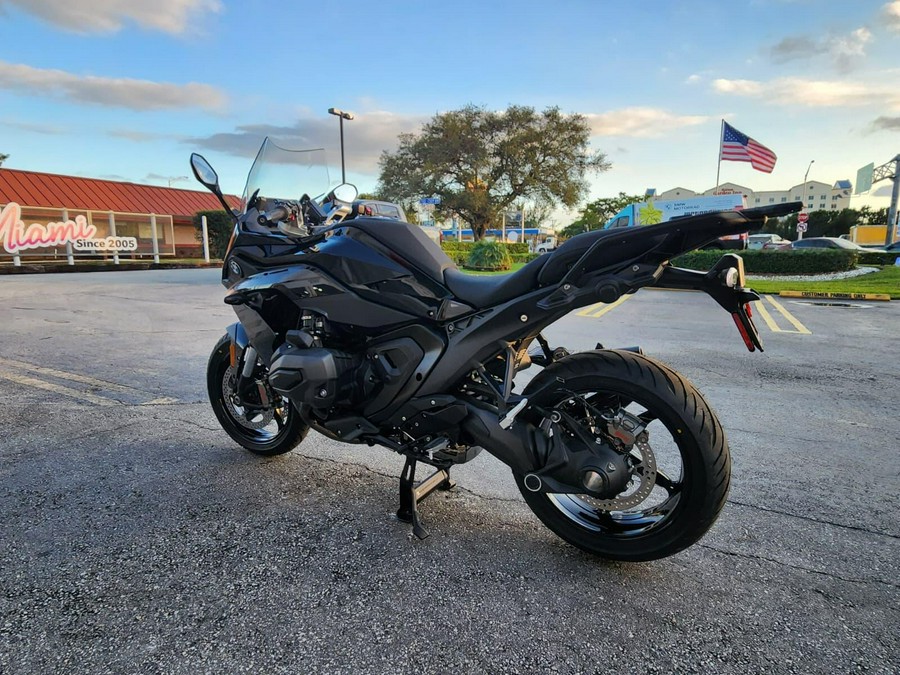 2026 BMW R 1300 RS