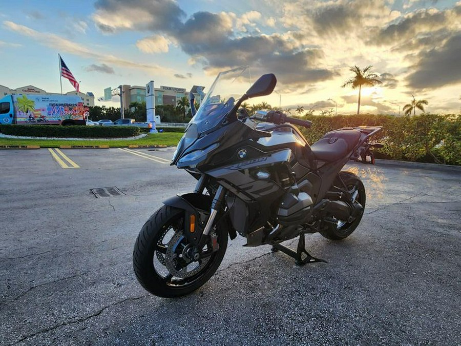 New 2026 BMW R 1300 RS