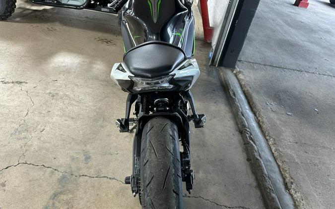 2022 Kawasaki Ninja 650 ABS KRT Edition