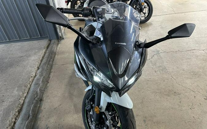 2022 Kawasaki Ninja 650 ABS KRT Edition