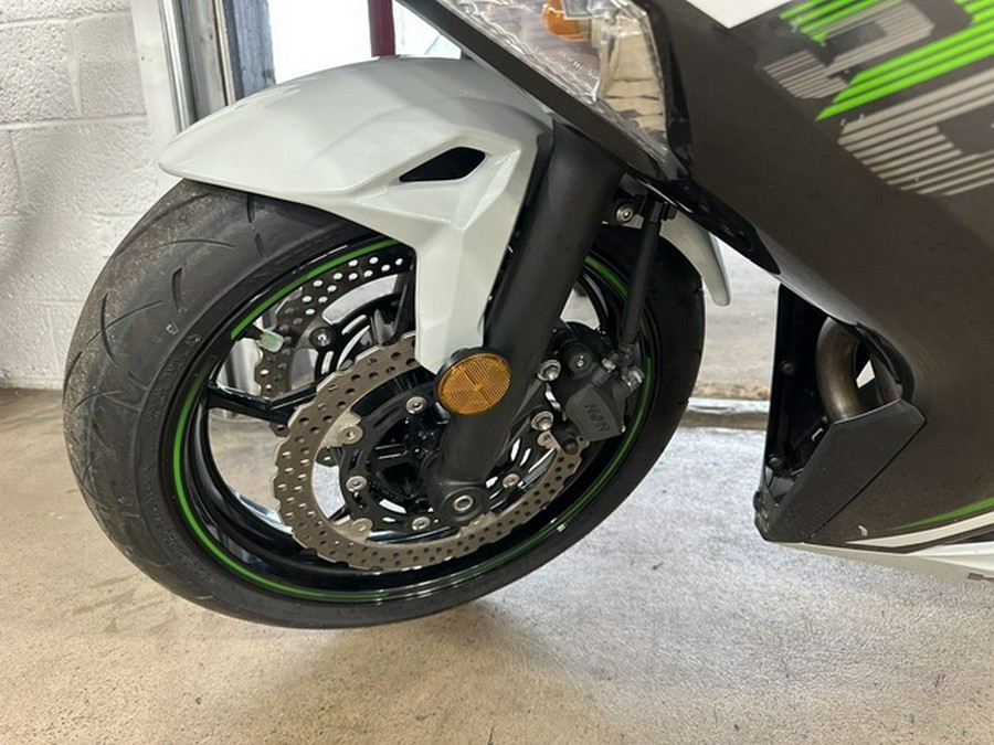 2022 Kawasaki Ninja 650 ABS KRT Edition