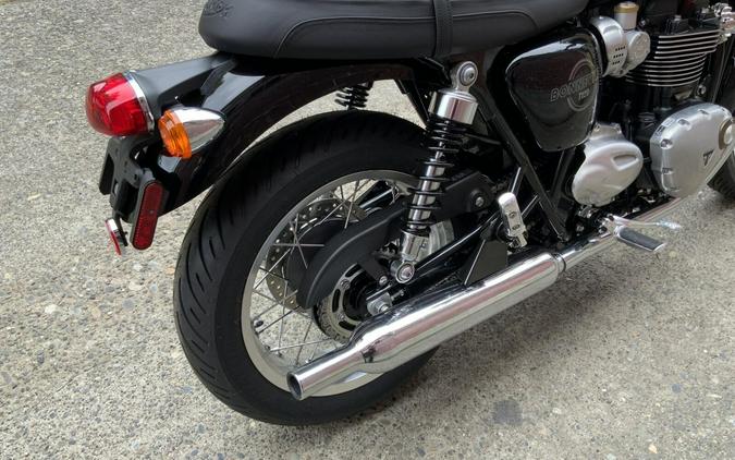 2026 Triumph BONNEVILLE T120