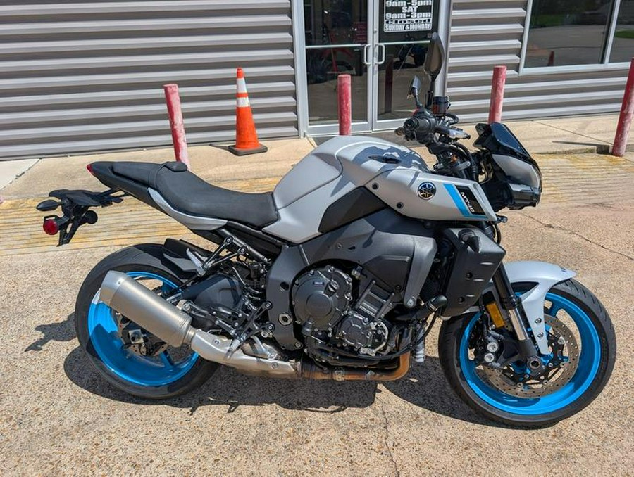 2025 Yamaha MT-10
