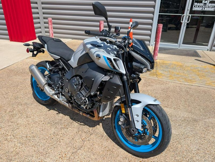2025 Yamaha MT-10