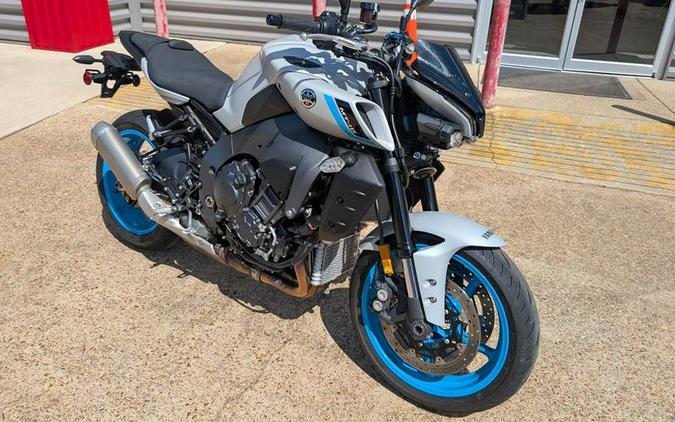 2025 Yamaha MT-10