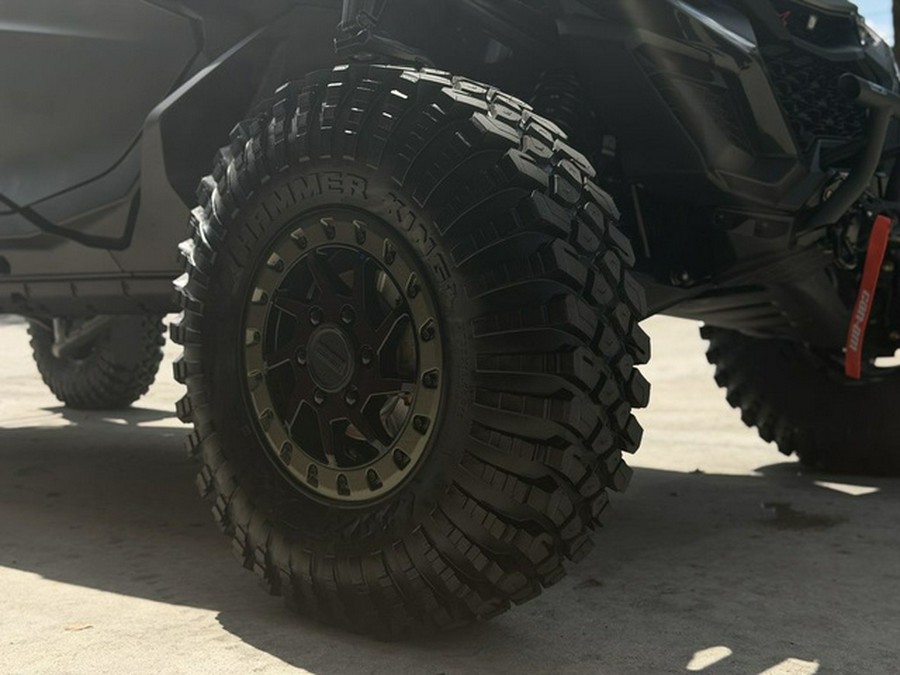 2027 Can-Am Maverick R MAX X Rc With Smart-Shox