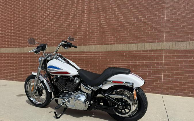 2026 Harley-Davidson® Super Glide® White Onyx Pearl