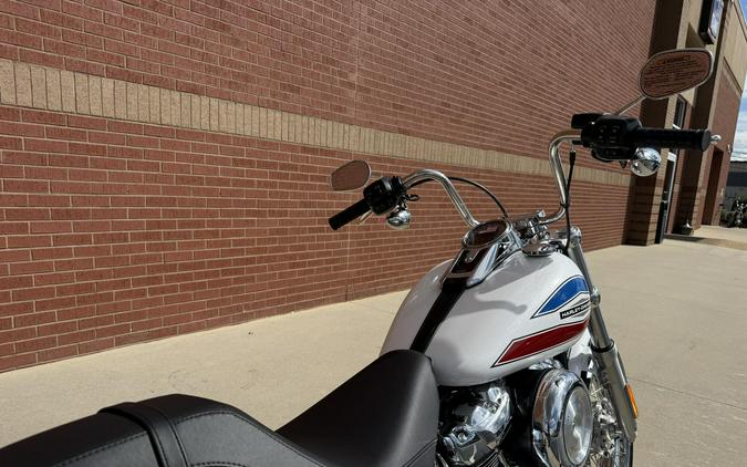 2026 Harley-Davidson® Super Glide® White Onyx Pearl