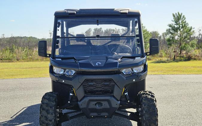 2025 Can-Am Defender MAX DPS HD9