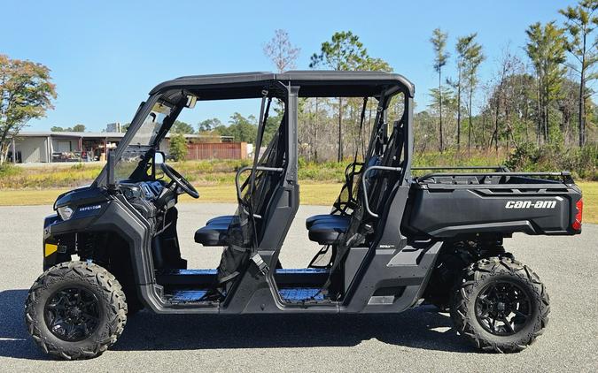 2025 Can-Am Defender MAX DPS HD9