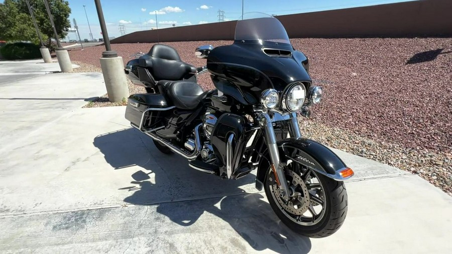 2014 Harley-Davidson® FLHTCU - Electra Glide® Ultra Classic®