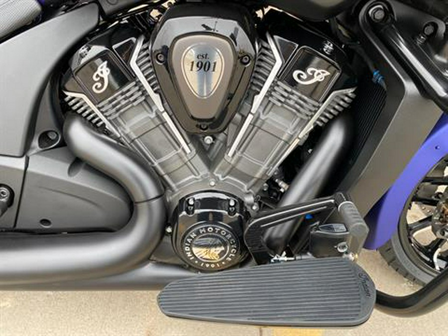 2024 Indian Motorcycle Challenger® Dark Horse® with PowerBand Audio Package