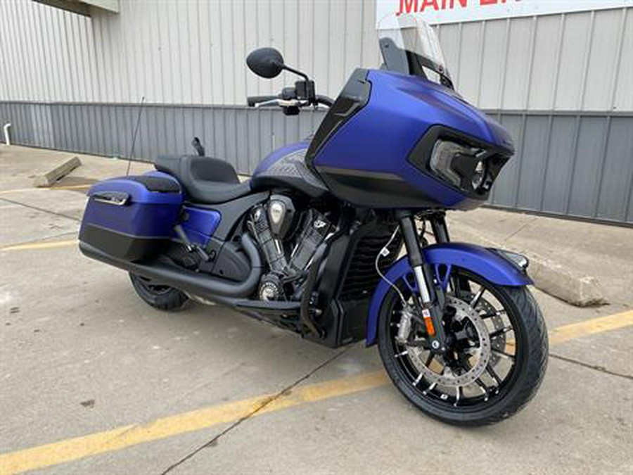 2024 Indian Motorcycle Challenger® Dark Horse® with PowerBand Audio Package