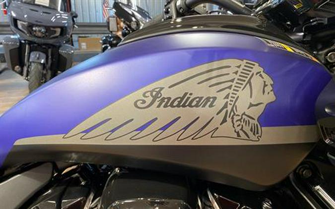 2024 Indian Motorcycle Challenger® Dark Horse® with PowerBand Audio Package