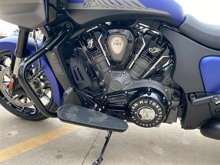 2024 Indian Motorcycle Challenger® Dark Horse® with PowerBand Audio Package