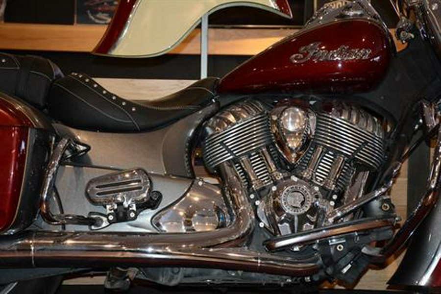 2019 Indian Motorcycle Springfield® ABS