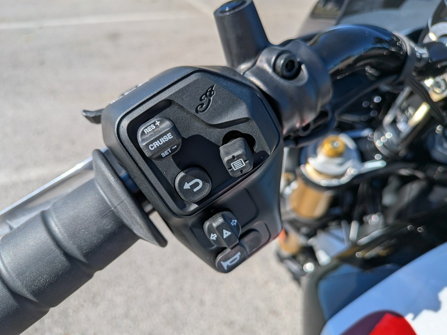 2025 Indian Motorcycle 101 Scout®