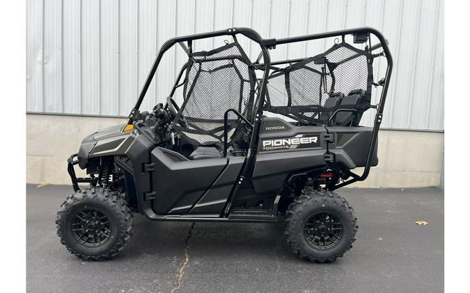 2026 Honda Pioneer 700-4 Deluxe