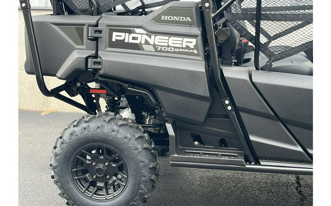 2026 Honda Pioneer 700-4 Deluxe