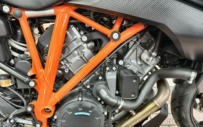 2023 KTM 1290 SUPER DUKE GT