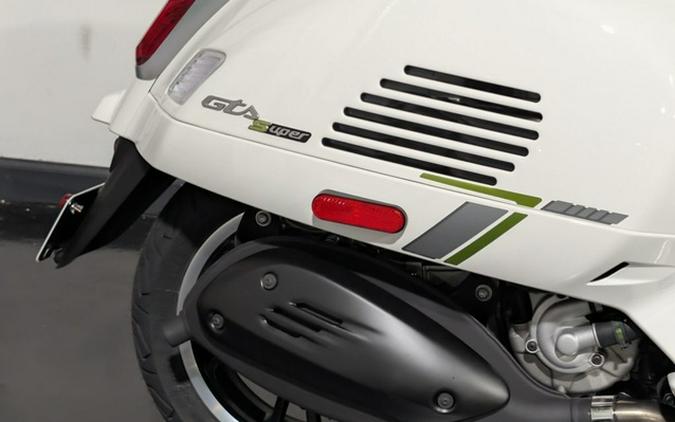 2027 Vespa GTS 310 SuperTech 310
