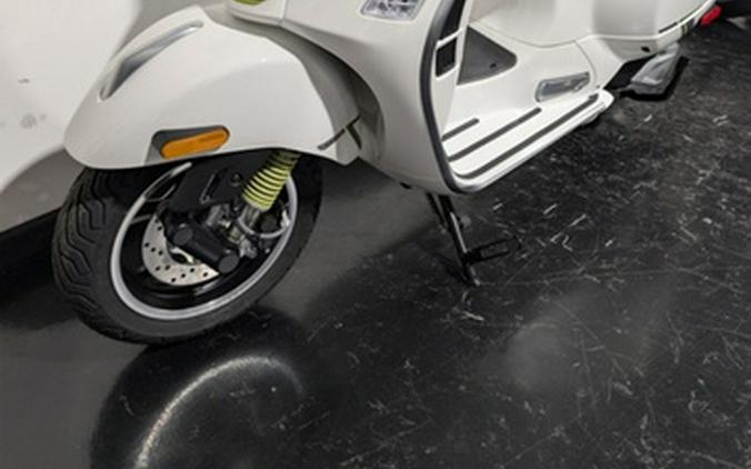 2027 Vespa GTS 310 SuperTech 310
