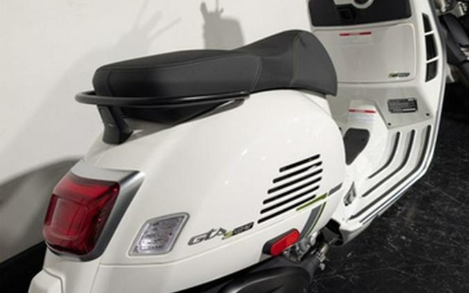 2027 Vespa GTS 310 SuperTech 310