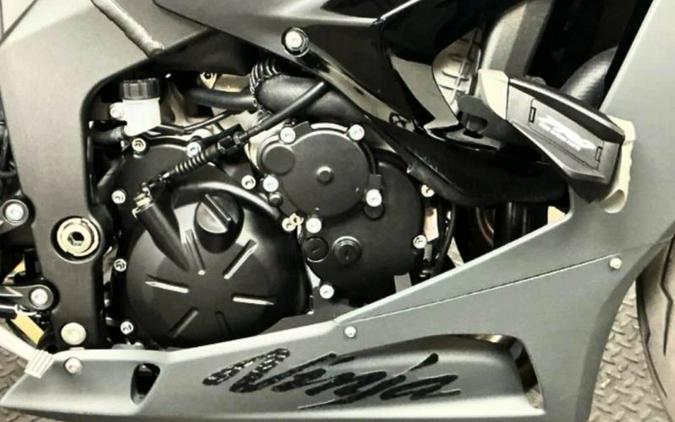 2025 Kawasaki ZX636JRAL NINJA ZX-6R (ABS)